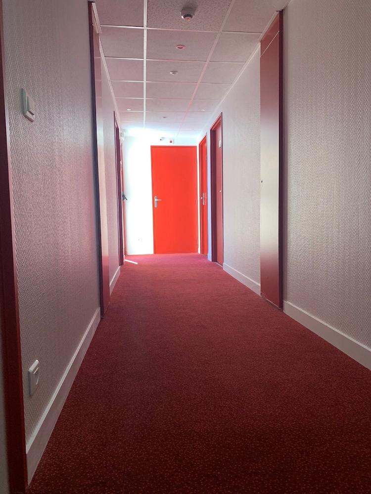 The Originals City, Hotel Nimes Costieres, Ex Inter Hotel Exteriör bild